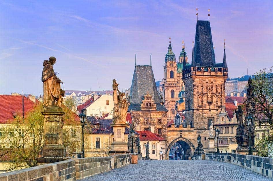Carol al IV-lea și Praga medievală: împăratul care a construit o capitală