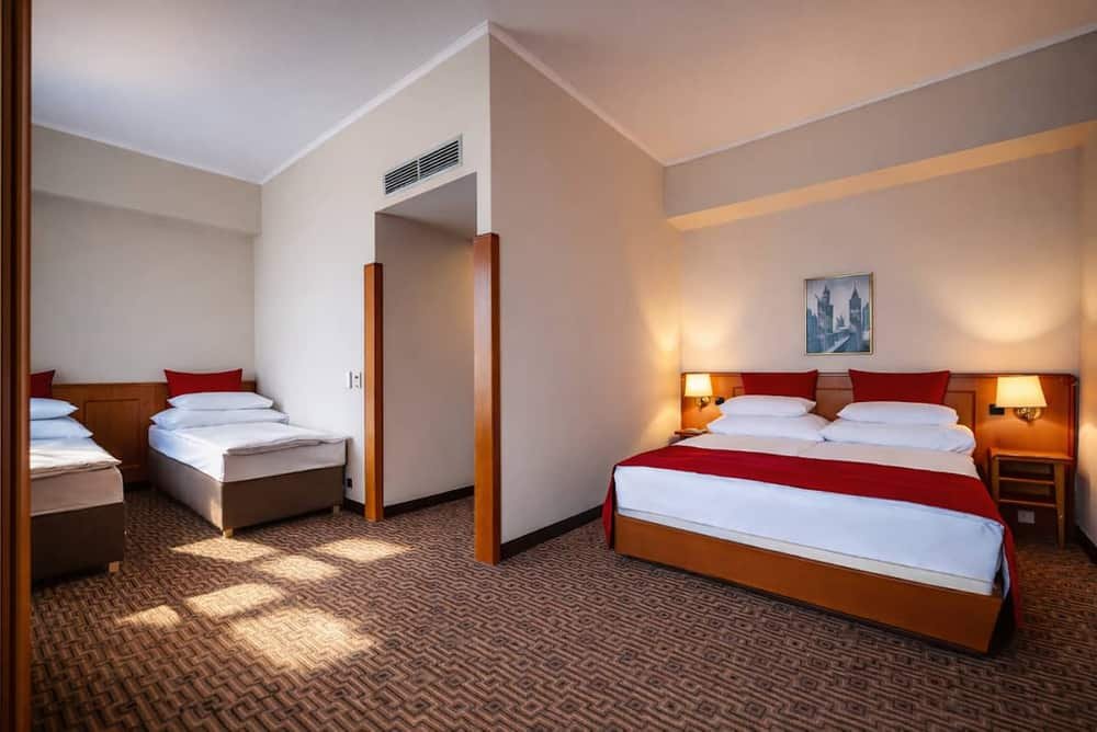 Hotel International Prague — 2