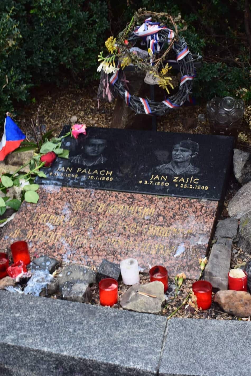 Jan Palach and Jan Zajíc memorial — 3
