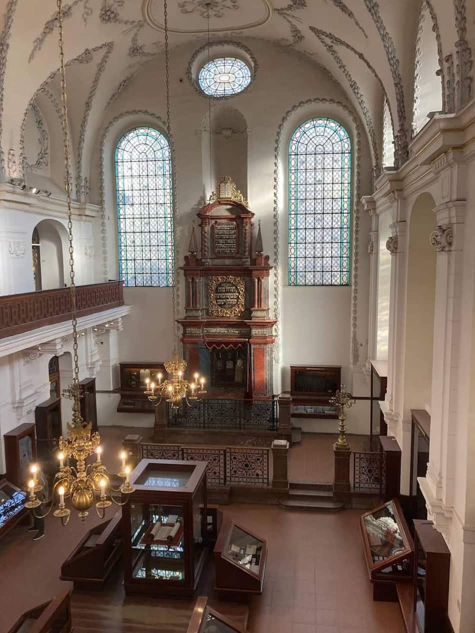 Klausen Synagogue