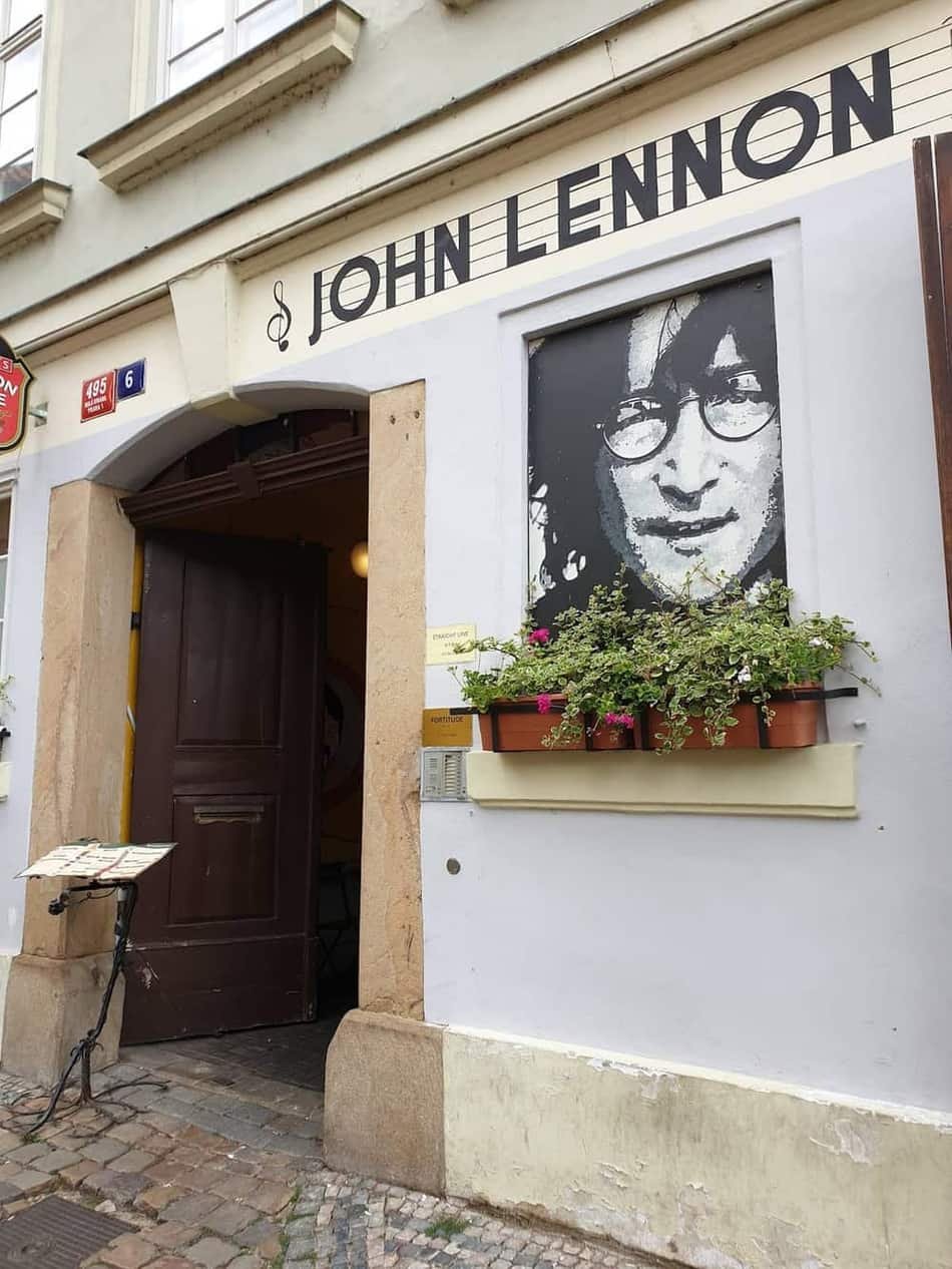 Lennon Wall — 3