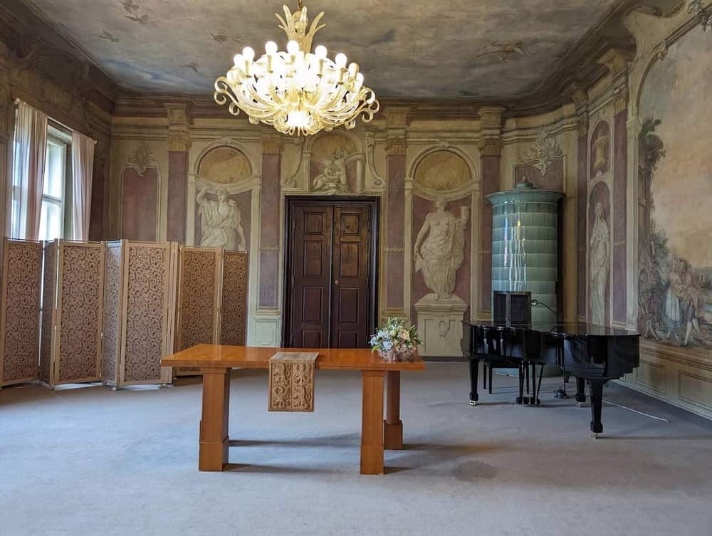 Libeňský zámek - radnice — 2