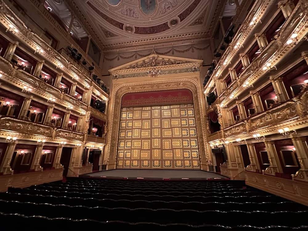National Theatre
