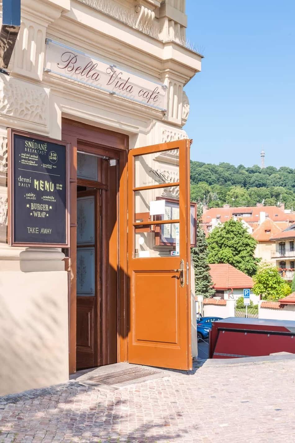 Bella Vida café