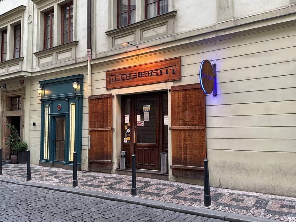 Bar Bluelight