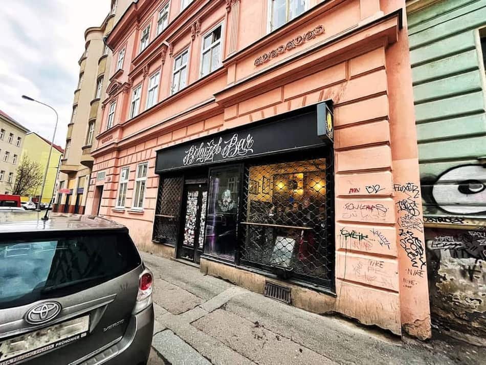Bar Bohužel