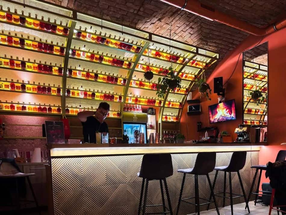 “Nalyvky zi Lvova” Likéry ze Lvova - Bar Praha