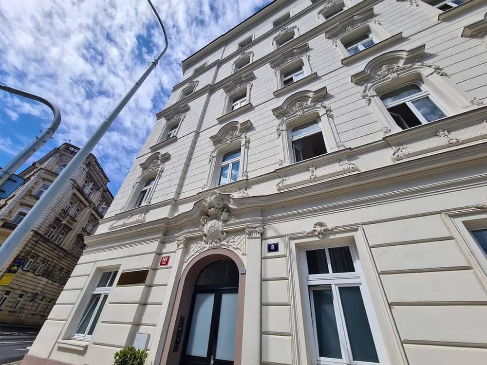 Figaro Suites, Prague