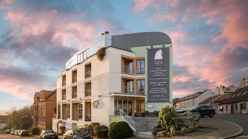 Hotel Troja