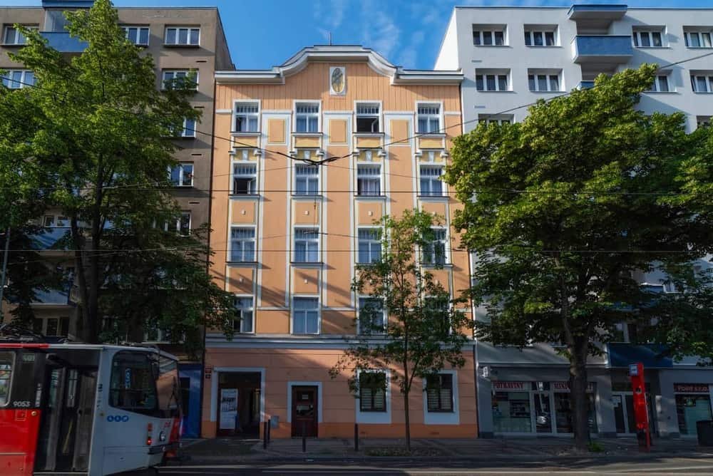 Leon Hotel and Hostel
