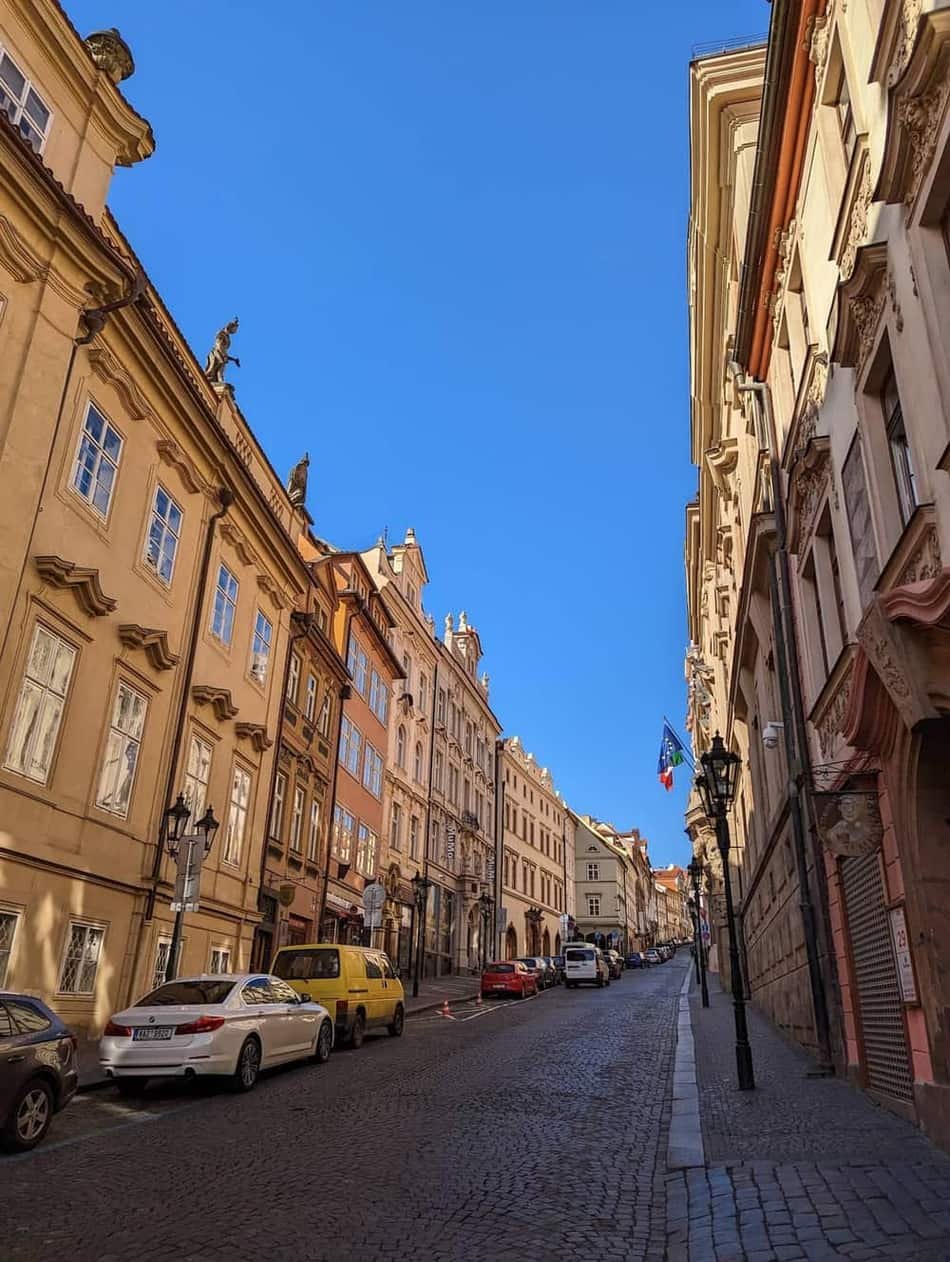 Nerudova 211 Hotel