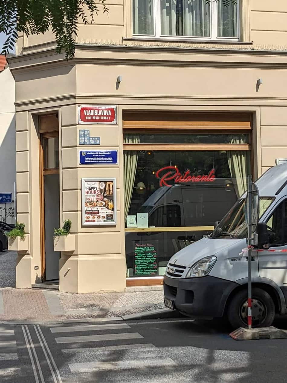 INVITALY Piazzetta