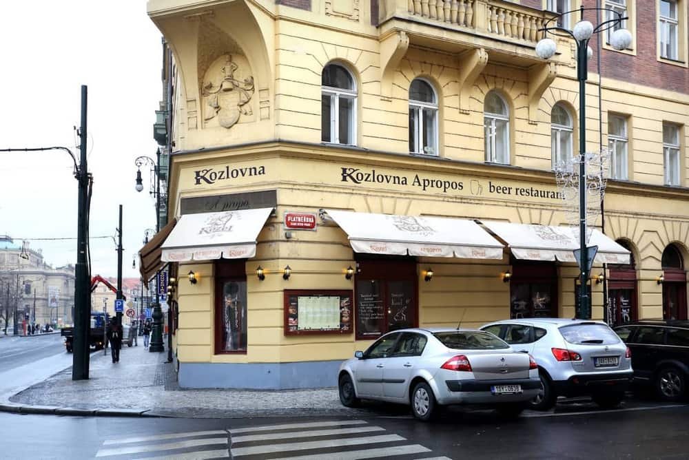 Kozlovna Apropos