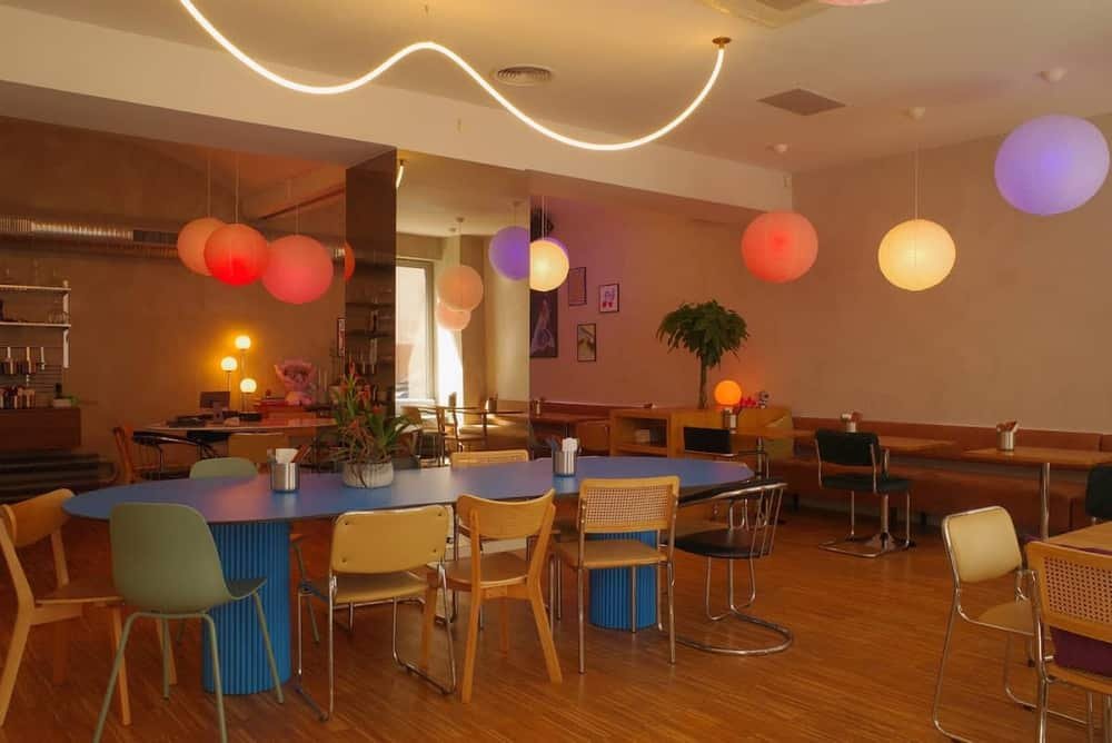 Mamam Bistro