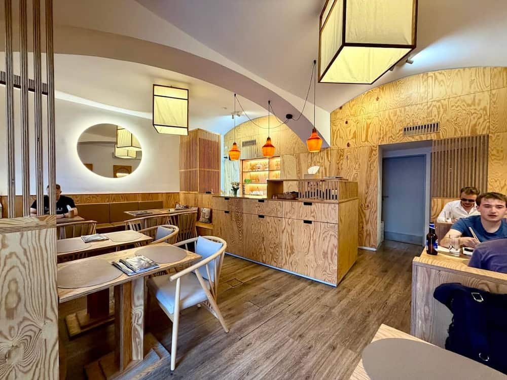 Mon House Restaurant